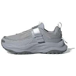 Adidas: Светлые кроссовки 