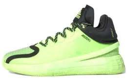 Adidas: Кроссовки  Derrick Rose
