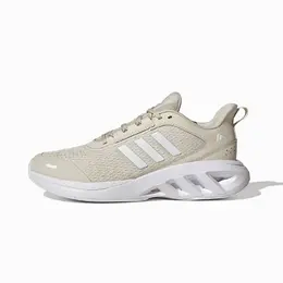 Adidas: Кроссовки 