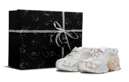 New Balance: Белые кроссовки  530