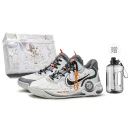 Nike: Серые кроссовки 