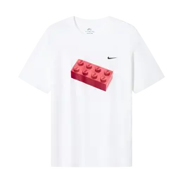 Nike: Белая футболка 