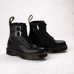 Dr. Martens: Чёрные ботинки  1460