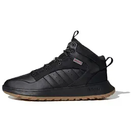 Adidas: Чёрные кроссовки 