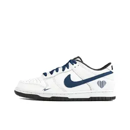 Nike: Белые кроссовки  Dunk