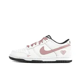 Nike: Белые кроссовки  Dunk