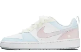 Nike: Светлые кроссовки  Court