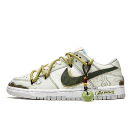 Nike: Белые кроссовки  Dunk