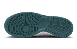 Nike: Белые кроссовки  Dunk