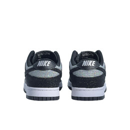 Nike: Белые кроссовки  Dunk