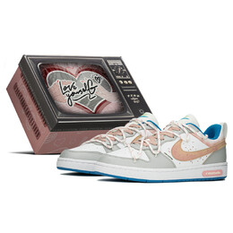 Nike: Белые кроссовки  Court