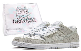 Nike: Белые кроссовки  Dunk