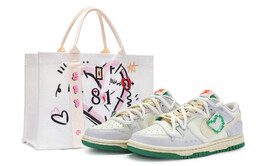 Nike: Белые кроссовки  Dunk
