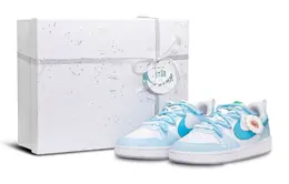 Nike: Белые кроссовки  Court