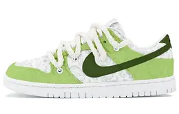 Nike: Белые кроссовки  Dunk