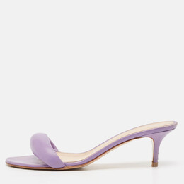 Gianvito Rossi: Фиолетовые сандалии  Elle