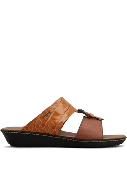 Tod's: Коричневые сандалии 