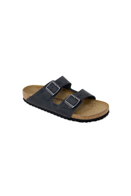 Birkenstock: Чёрные шлёпанцы 