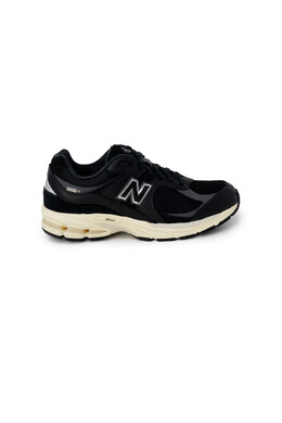 New Balance: Чёрные кроссовки 
