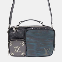 Louis Vuitton: Чёрная сумка 