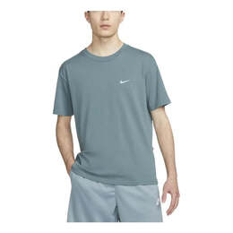 Nike: Голубая футболка 