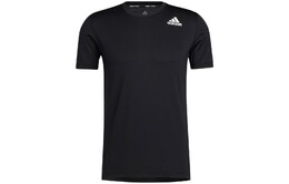 Adidas: Чёрная футболка 