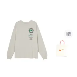 Nike: Светлая футболка 