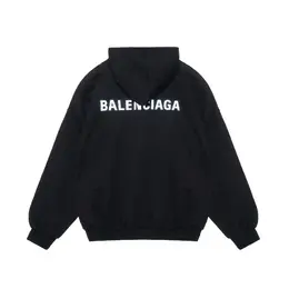 Balenciaga: Чёрный свитшот 