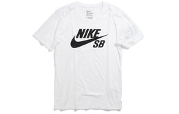 Nike: Футболка 