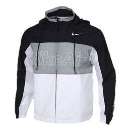 Nike: Куртка с капюшоном 