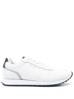 Tommy Hilfiger: Белые кроссовки  Runner