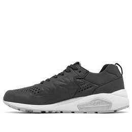 New Balance: Чёрные кроссовки 