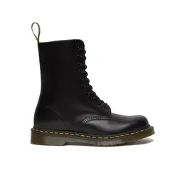 Dr. Martens: Чёрные ботинки 