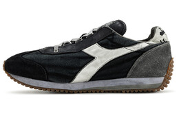 Diadora: Чёрные кроссовки  Equipe