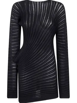 Issey Miyake: Чёрный топ 