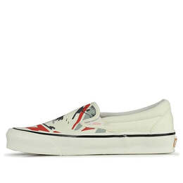 Vans: Белые кроссовки  Classic Slip On