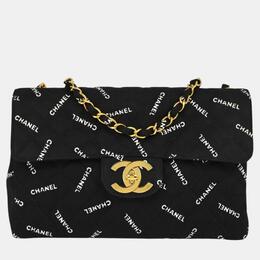 Chanel: Чёрная сумка 