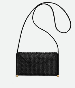 Bottega Veneta: Чёрная сумка 