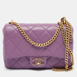 Chanel: Фиолетовая сумка 