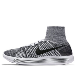 Nike: Белые кроссовки  Flyknit