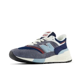 New Balance: Серые кроссовки 