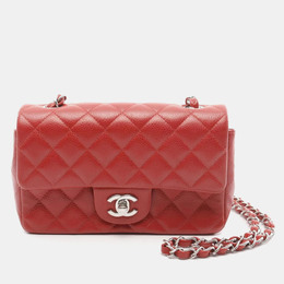 Chanel: Красная сумка 