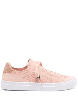 Lacoste: Розовые кроссовки 