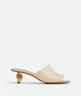 Bottega Veneta: Сабо 