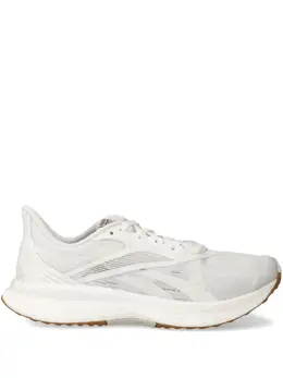 Reebok: Белые кроссовки  Floatride Energy