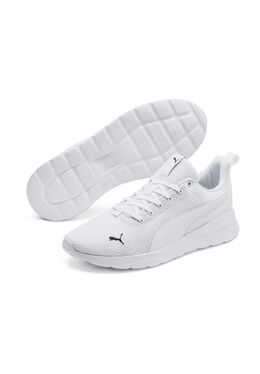 PUMA: Белые кроссовки  Anzarun Lite