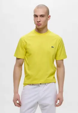 Lacoste: Жёлтая футболка 