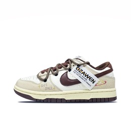 Nike: Бежевые кроссовки  Dunk