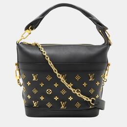 Louis Vuitton: Чёрная сумка 