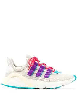 Adidas: Белые кроссовки 